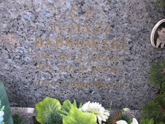 Tomasz Dąbkowski 1972 Węgój - Grobonet - Wyszukiwarka osób pochowanych